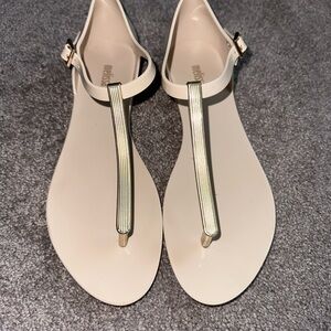 Melissa Honey III Beige Sandals size 8 women’s Jellies